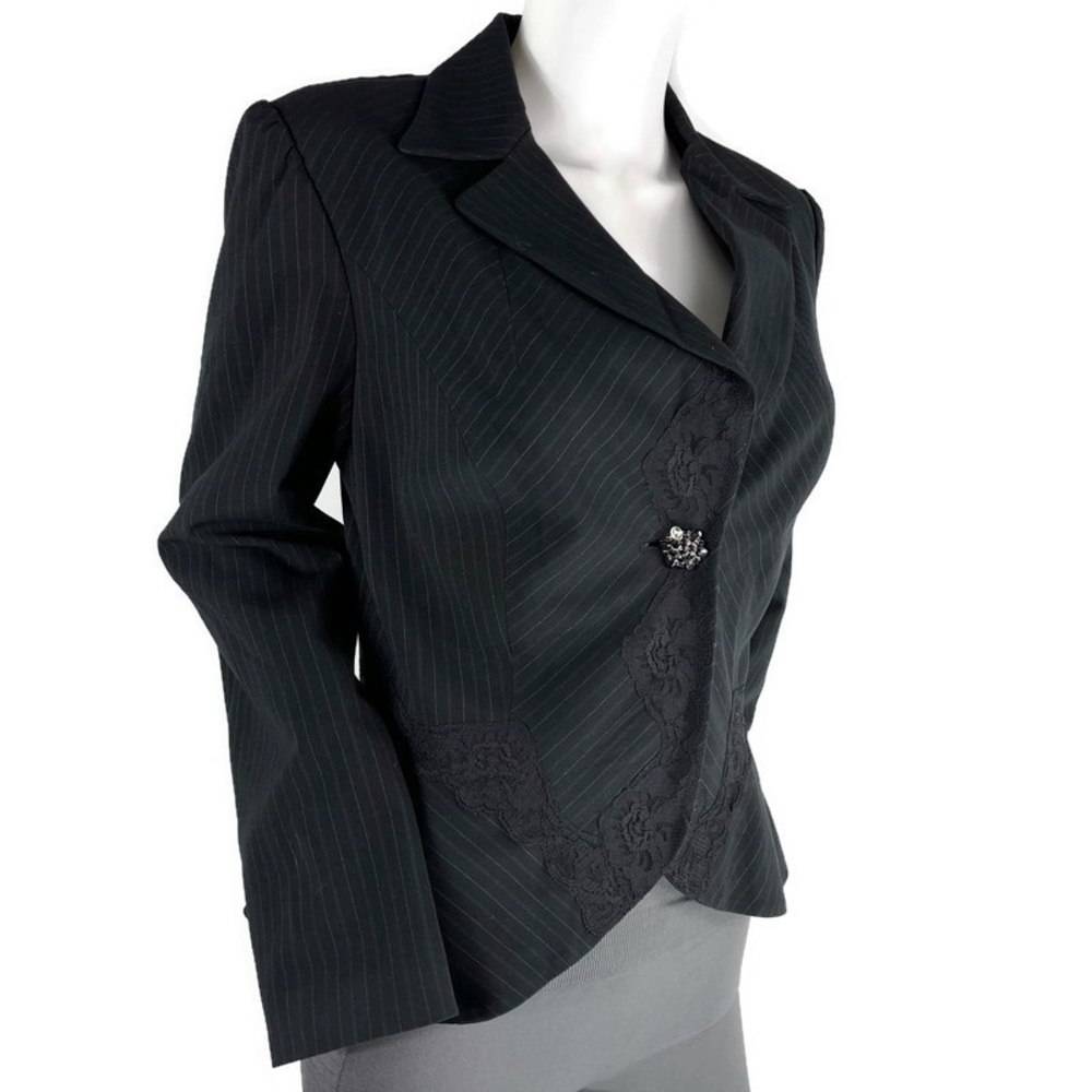 Focus 2000 Women’s Blazer